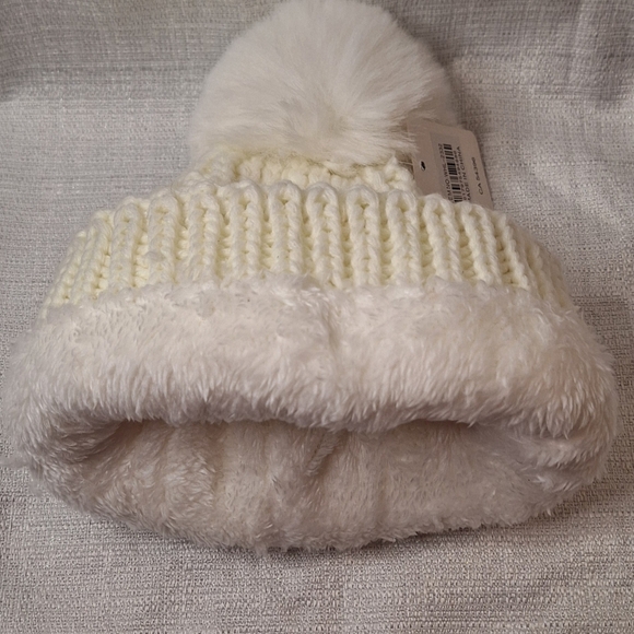 Women's  Wool Beanie Hat With Pompom Elegant Soft - Picture 10 of 16